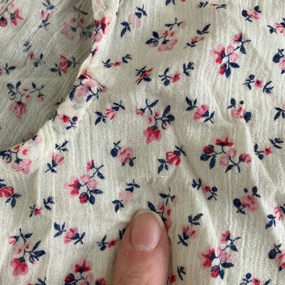 Flowered H&M Blouse Size 12 - Picture 5 of 5